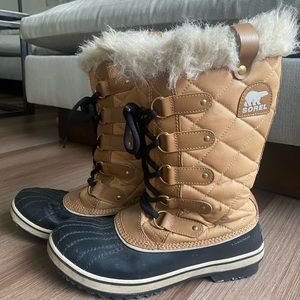 Women’s Waterproof Sorel Winter Boots